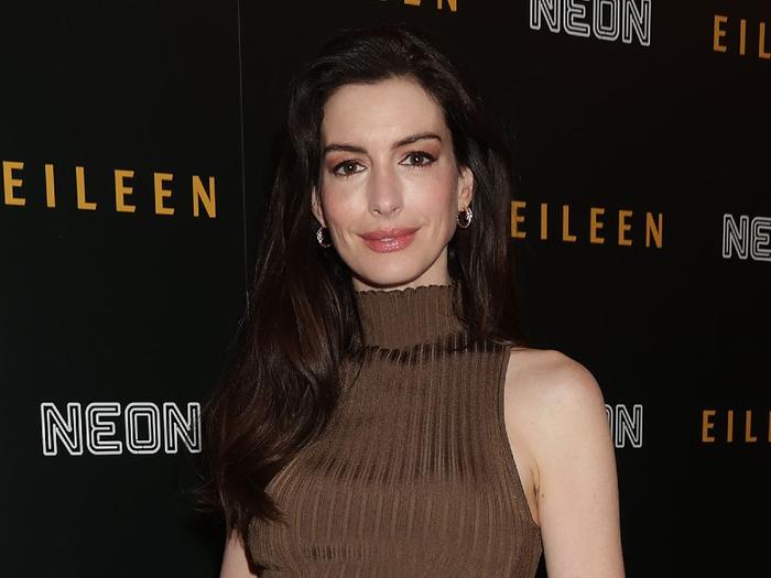 These Anne Hathaway–Approved Hair Staples Are on Sale at Amazon for Black Friday